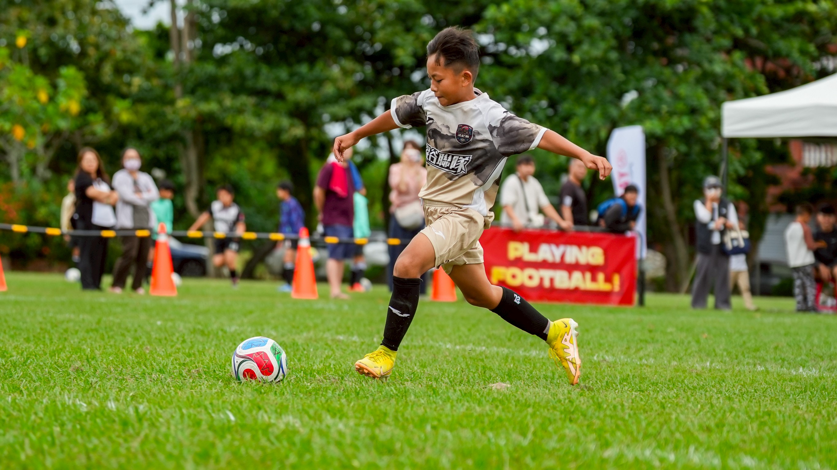 台東「縱谷聯隊」首度征戰八人制　跨校集結為愛踢球的孩子爭取機會 